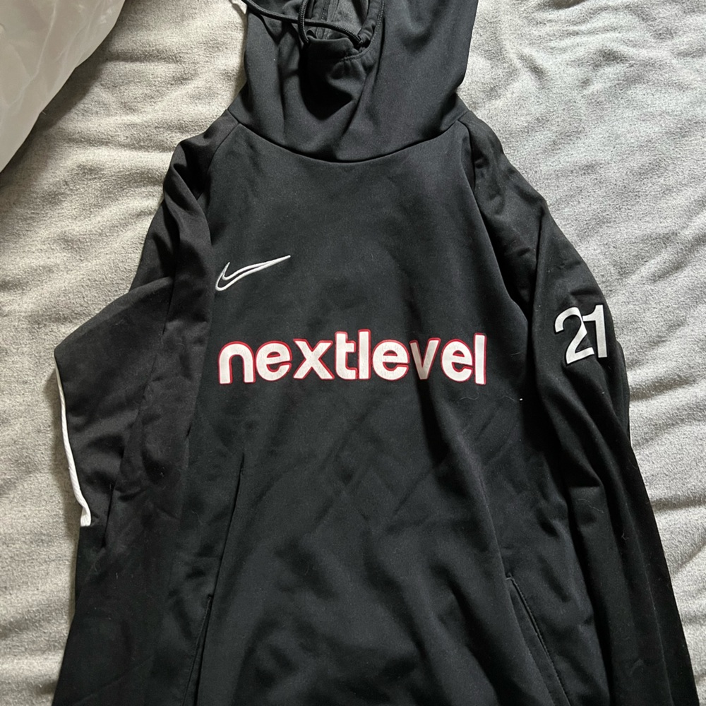 Nike dry fit long sleeve